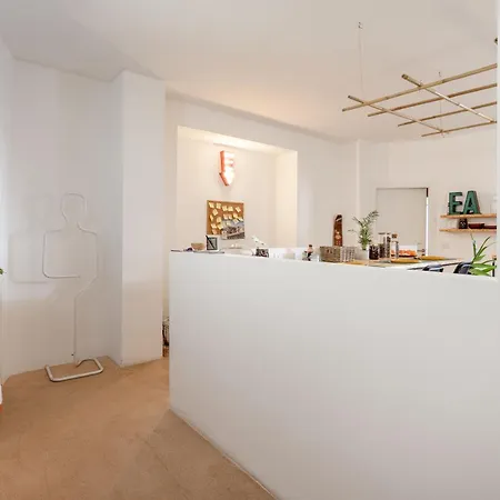 Putignani 181 * Bari